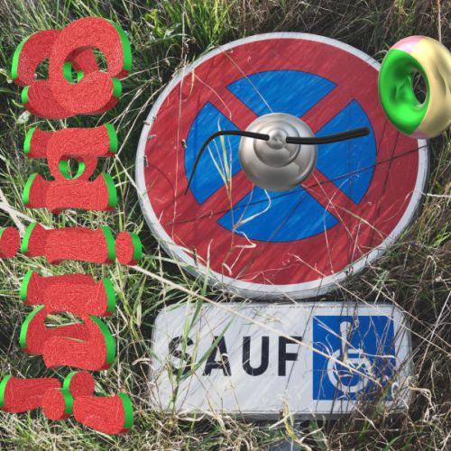 Panneau allongé dans l'herbe et profitant du soleil n°3